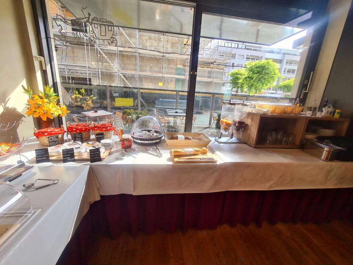 Hotel De La Poste Martigny - City Center Екстер'єр фото